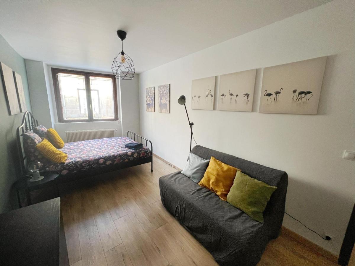 116 Chic & Cosy Grand Appart Moderne 65M2 Hypercentre Wifi Smart Tv Netflix Apartment Saint-Etienne  Exterior photo