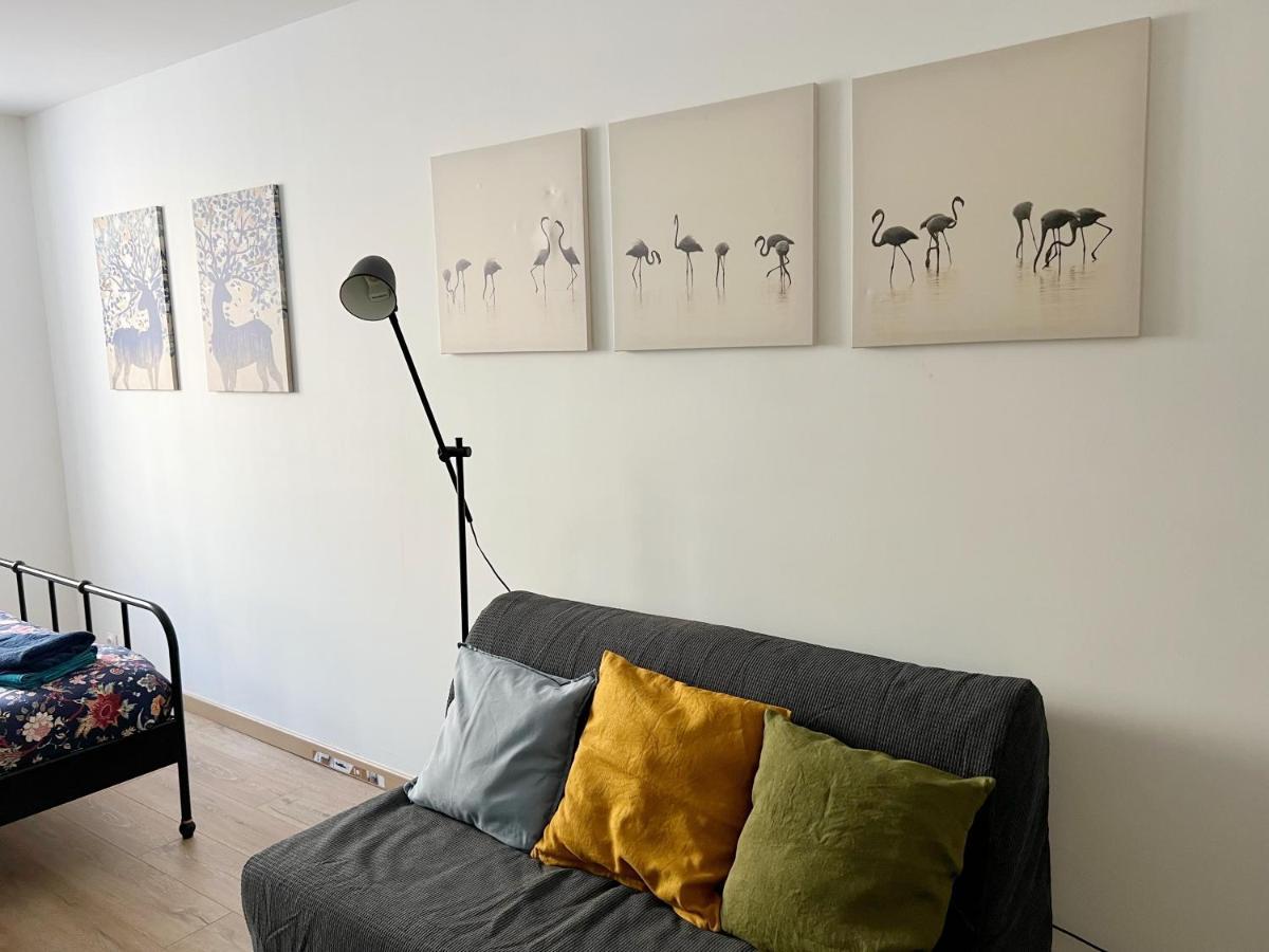 116 Chic & Cosy Grand Appart Moderne 65M2 Hypercentre Wifi Smart Tv Netflix Apartment Saint-Etienne  Exterior photo